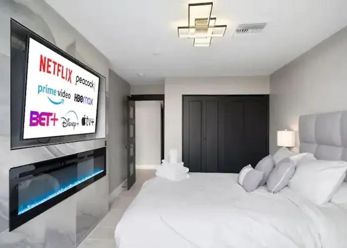 Luxury 5mins To Old Town W Pool Fire Pit And Bbq Villa