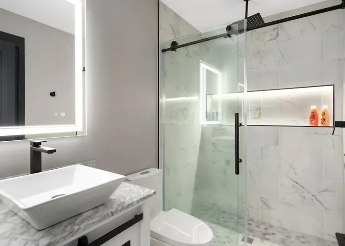 Villa Luxury 5mins To Old Town W Pool Fire Pit And Bbq Scottsdale