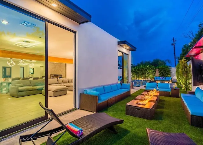 Luxury 5mins To Old Town W Pool Fire Pit And Bbq Villa Scottsdale