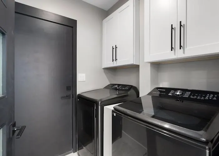 Luxury 5mins To Old Town W Pool Fire Pit And Bbq Villa Scottsdale