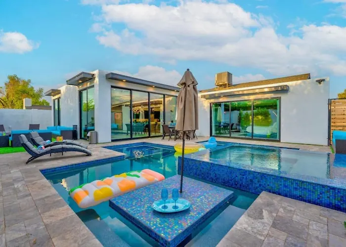 Luxury 5mins To Old Town W Pool Fire Pit And Bbq Villa *