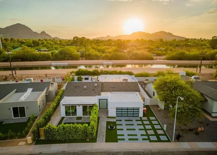 Luxury 5mins To Old Town W Pool Fire Pit And Bbq *